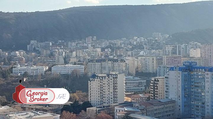 nearly repaired 3-room apartment for sale